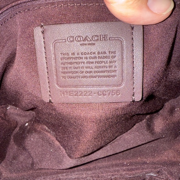 Coach Jules Hobo Bag Burgundy EUC Convertible Crossbody or Shoulder W/ Hangtag - Picture 8 of 9